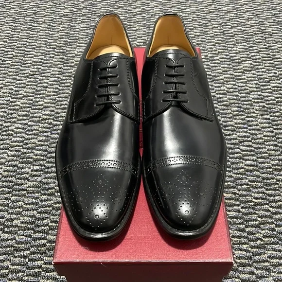 **SOLD** Brand New Bally Captoe Derbys Size 9 - Picture 1 of 5